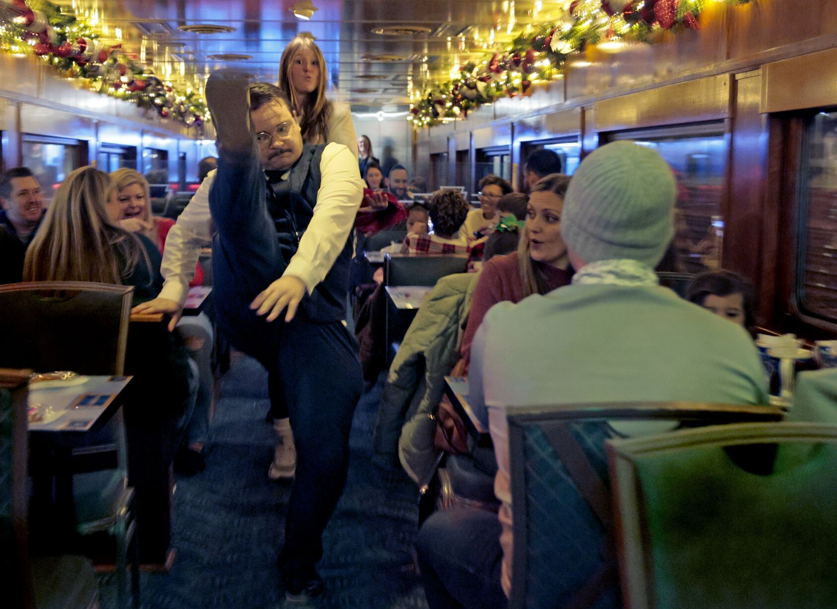 Polar Express Train Ride opens at Union Station